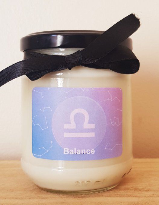 Bougie astrologique Balance avec porte-clé "Une nuit à Paris"