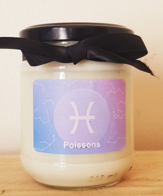 Bougie astrologie Poissons avec porte-clé "Grâce"